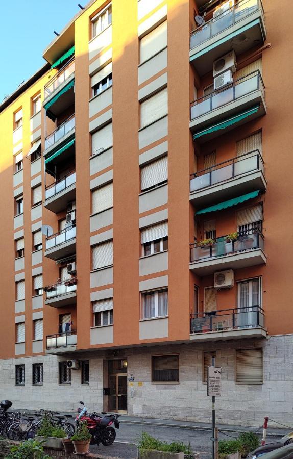 L.Ady Home Bologna Exterior foto